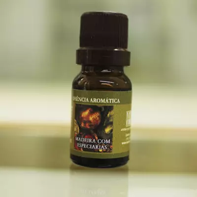 ESSÊNCIA AROMATICA MADEIRA C/ ESP. NATURAL COMPANY